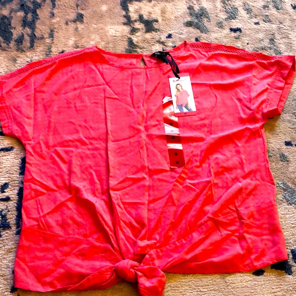 Buffalo Tie Front Top